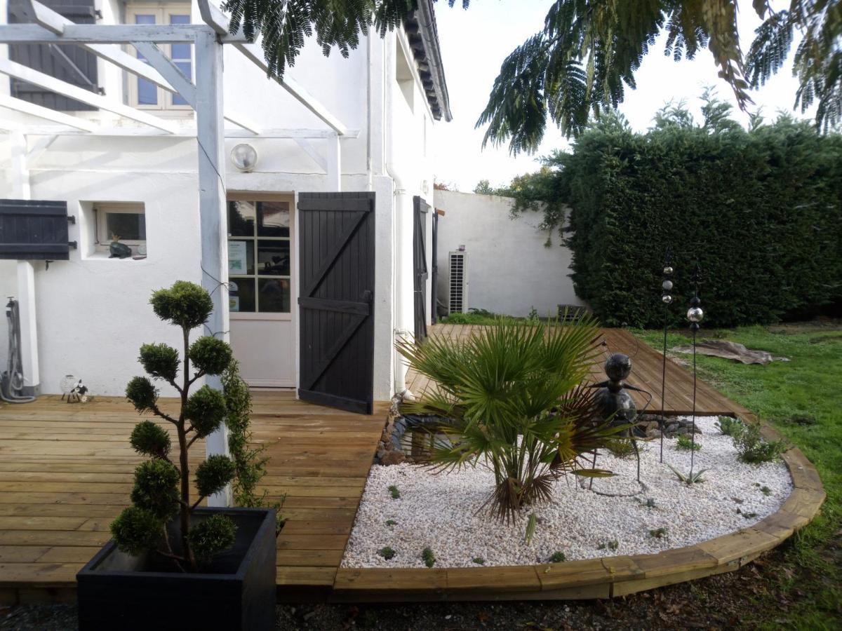 Le Champ-Saint-Pere Mas Des Vignes Piscine Chauffee B&B 외부 사진