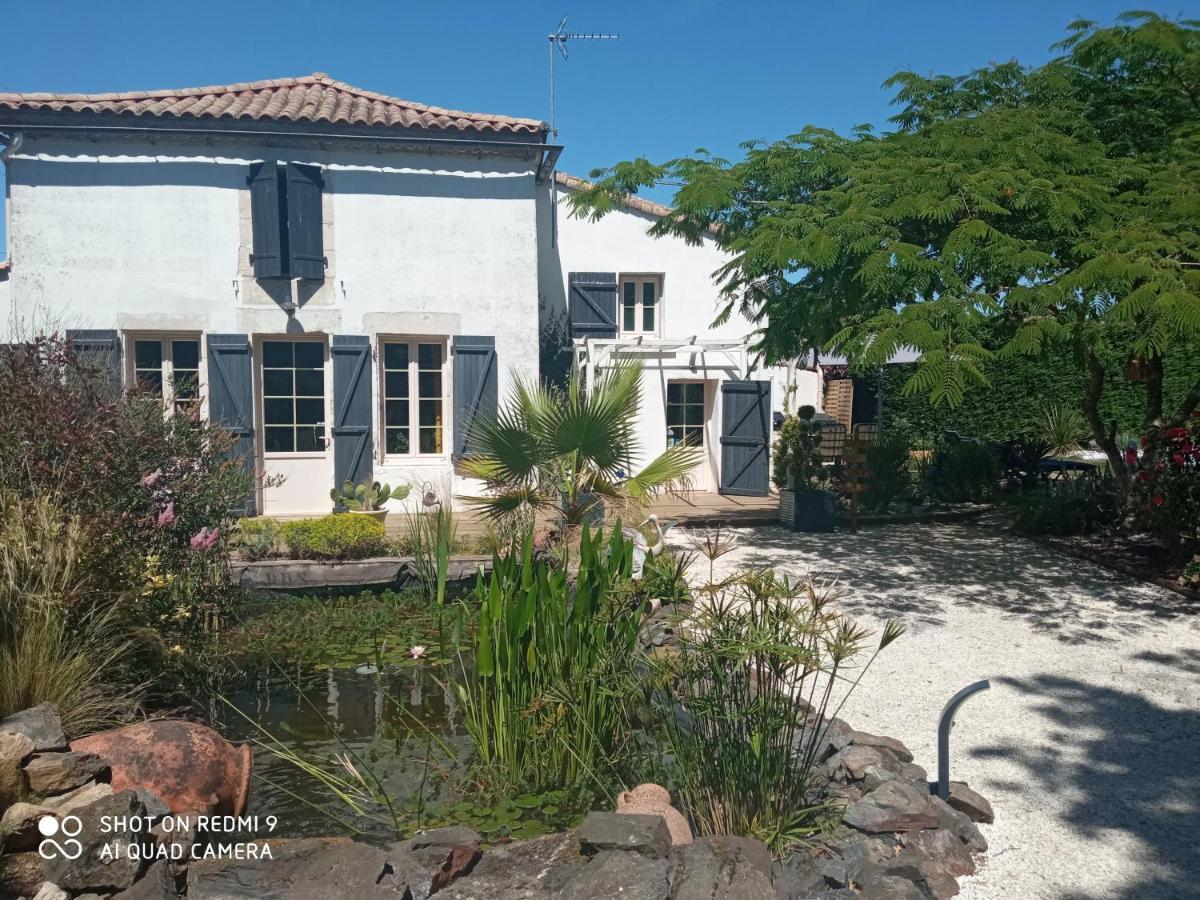 Le Champ-Saint-Pere Mas Des Vignes Piscine Chauffee B&B 외부 사진