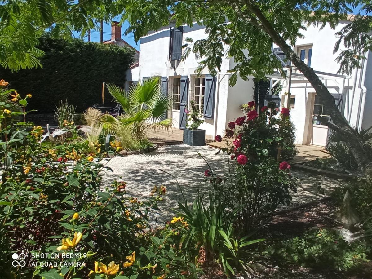Le Champ-Saint-Pere Mas Des Vignes Piscine Chauffee B&B 외부 사진
